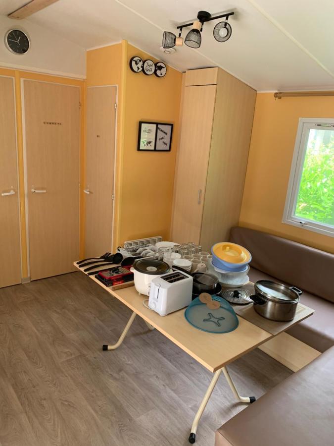 Les Mobil Homes D'Oliver Rob Saint-Chéron Exterior foto